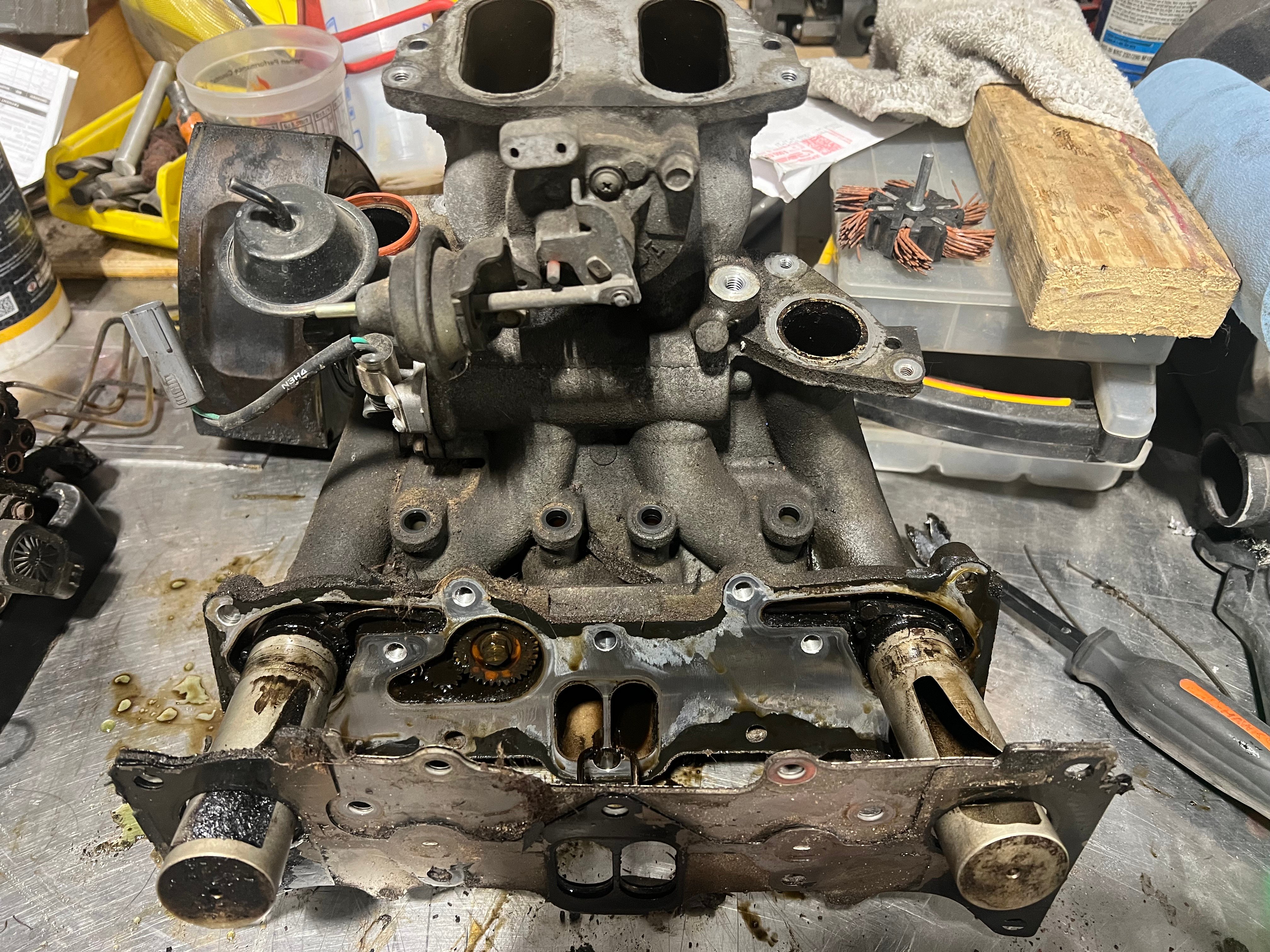 Ultrasonic Cleaning Rotary Engine parts